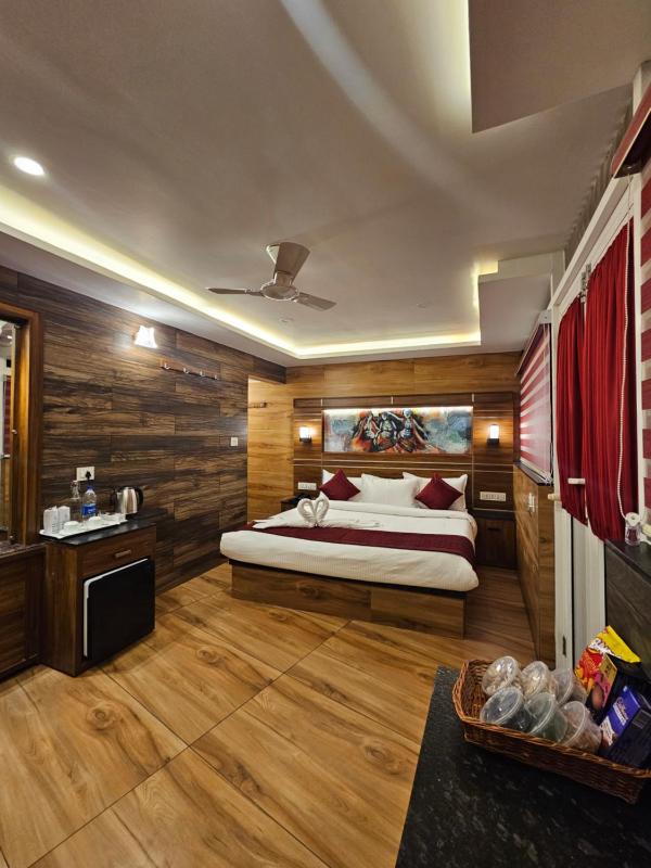 S & B Dreams House - image 3