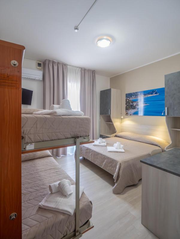 Hotel La Bussola - image 35