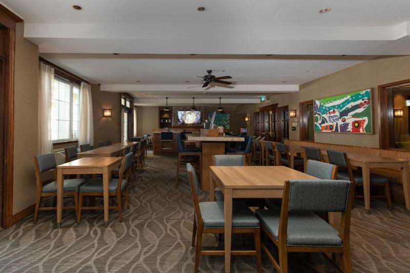 Holiday Inn Express & Suites Tremblant By IHG - image 30