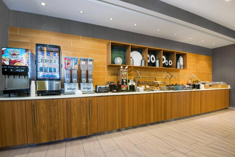 SpringHill Suites by Marriott San Antonio SeaWorld/Lackland - image 3