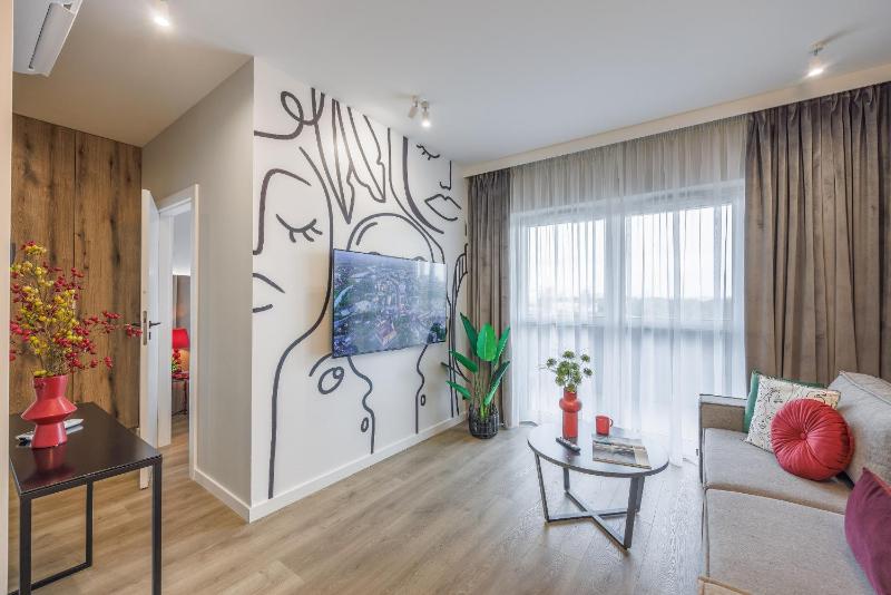 Emihouse Riverside Apartments - image 43