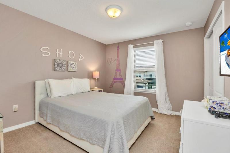 Themed Bedrooms & Private Pool Gated in Fun Resort townhouse - image 20