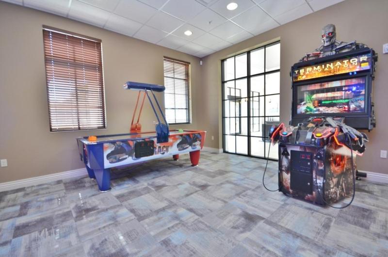 Themed Bedrooms & Private Pool Gated in Fun Resort townhouse - image 5