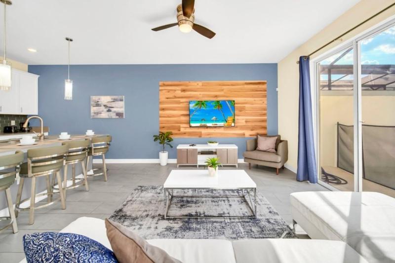 4829Lullaby townhouse - image 1