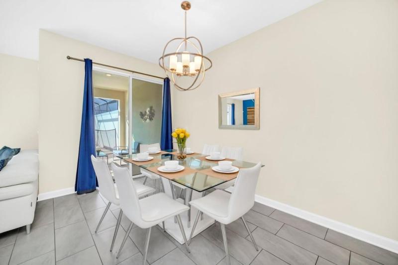 4829Lullaby townhouse - image 19