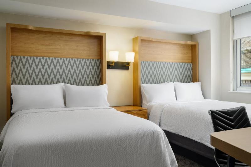 Double Room with Two Double Beds - Non-Smoking image 2