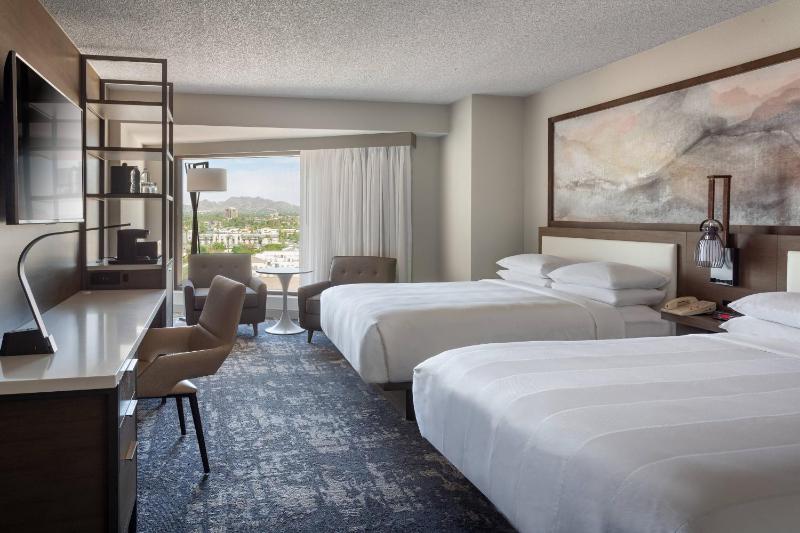 Marriott Phoenix Airport - image 5