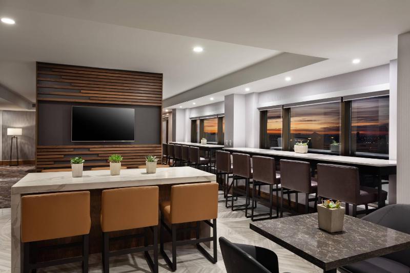 Marriott Phoenix Airport - image 22