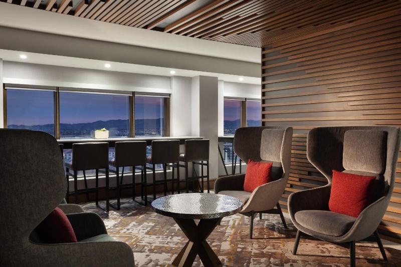 Marriott Phoenix Airport - image 7