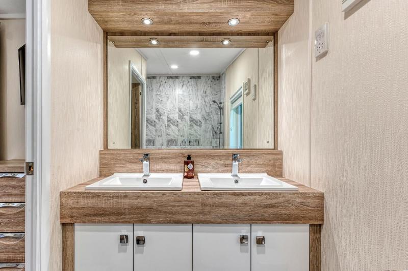 Two-Bedroom Standard Apartment image 4