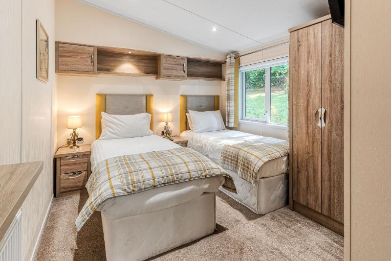 Two-Bedroom Standard Apartment image 3