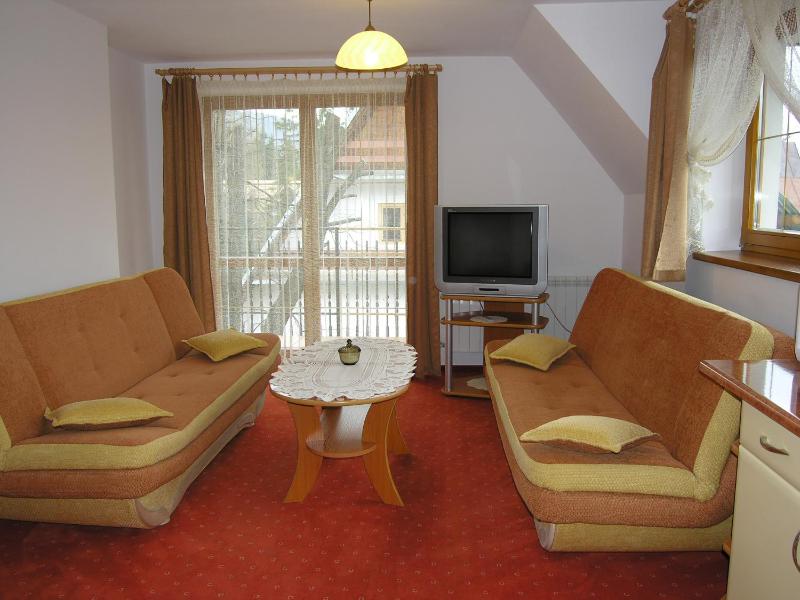 Studio with Kitchenette and Balcony image 2