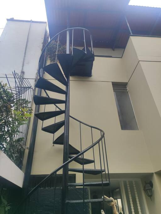 Cómoda habitación independiente Miraflores - image 11