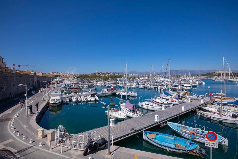 Appartement Angé 100m de la mer - Happy Rentals - image 6
