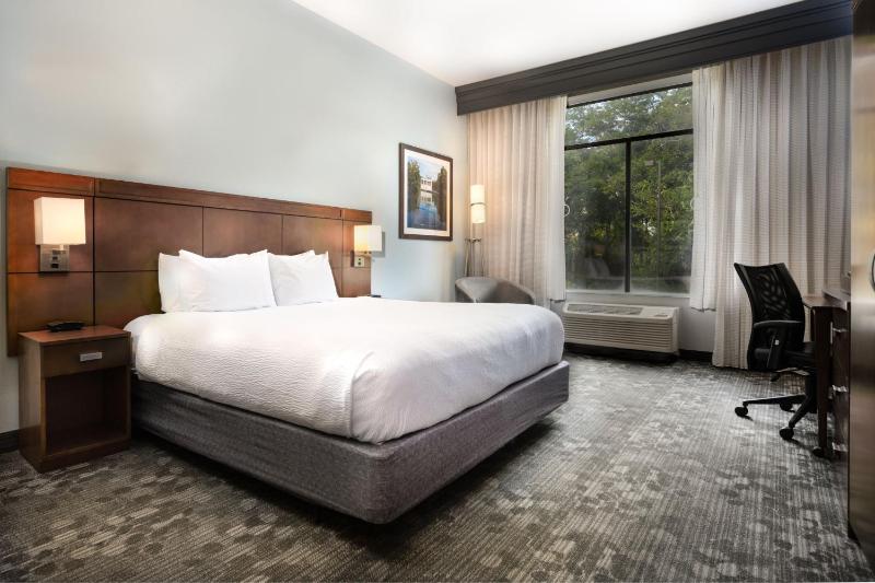 King Room image 1
