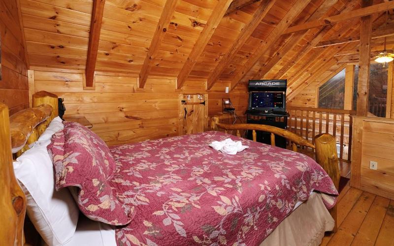 Highland Hideaway - Pet Friendly with Modern Vibes - image 13