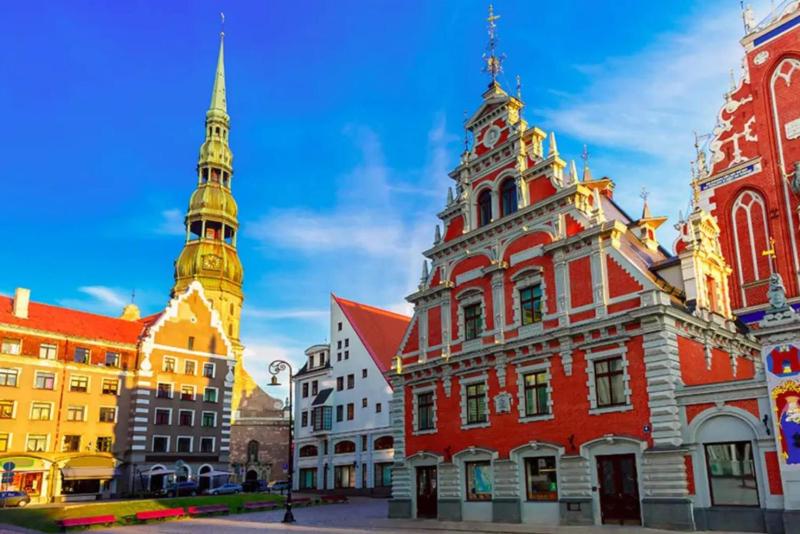 Riga apartment - image 14