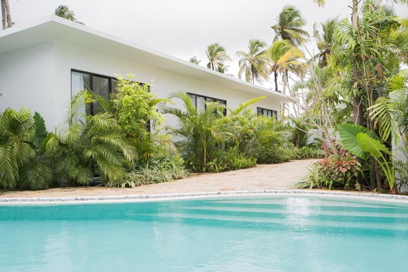 4Suns villas - image 1