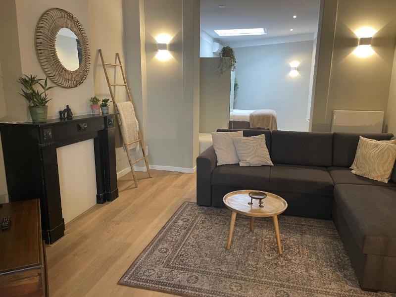 Apartment image 3