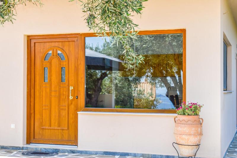 Apartments Villa L&M Skiathos - image 6