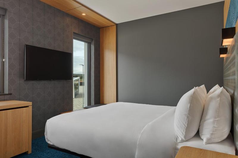 Urban King Room image 1
