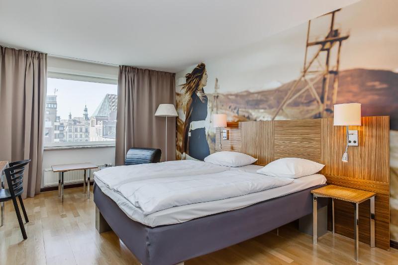 Standard Double Room image 1