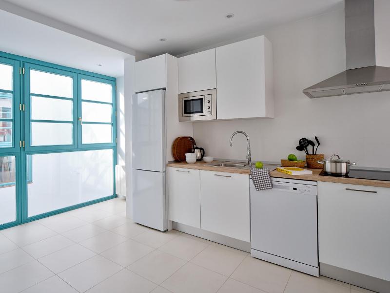 Four-Bedroom Holiday Home image 3