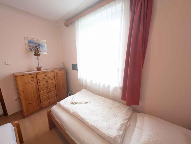 Apartment image 3