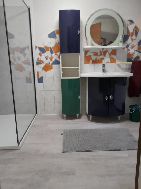 Apartment image 4