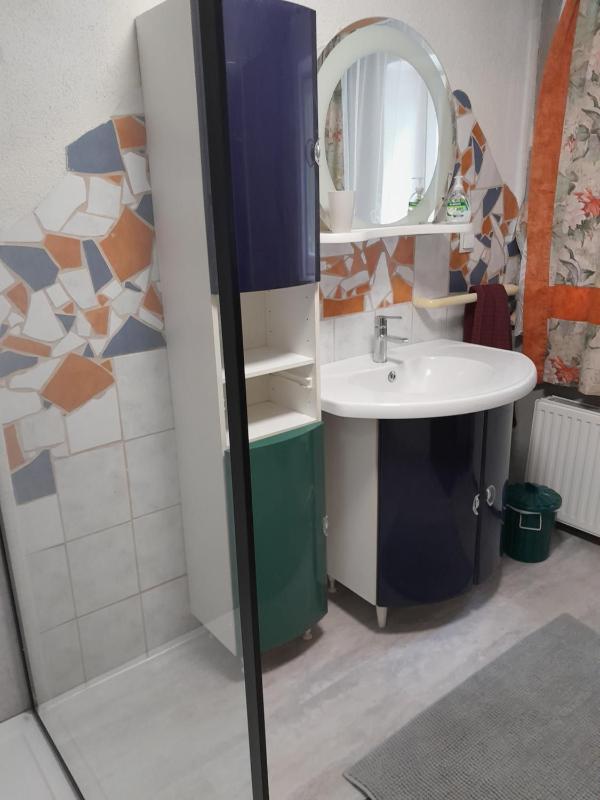 Apartment image 3