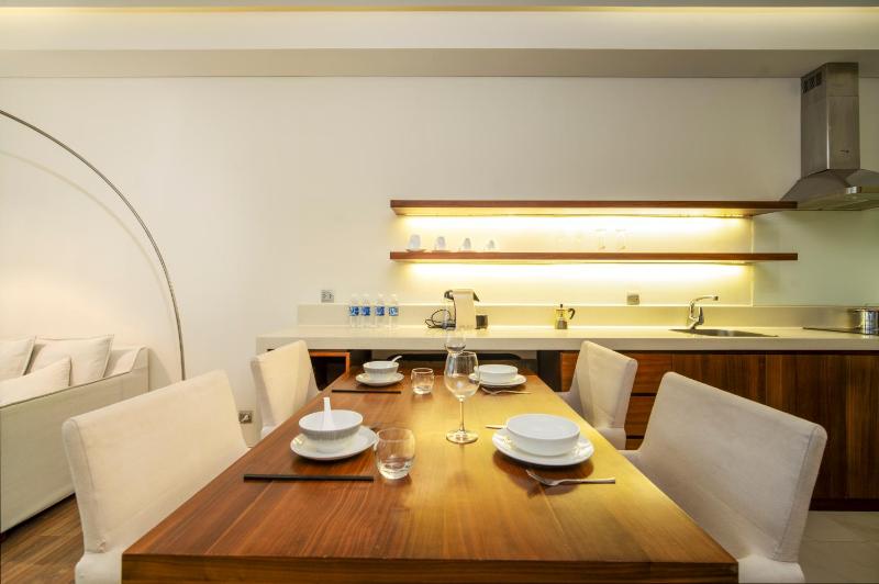 Luxury Apartment A La Carte Danang Beach (9) - image 11