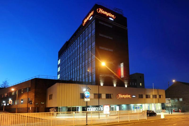 Hampton By Hilton Sheffield - image 11