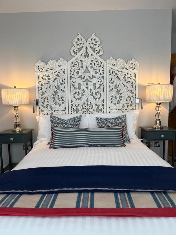 Deluxe Family Room image 1