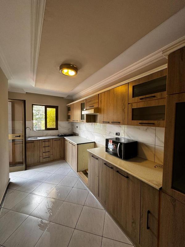 Family apartment Prime location and easy access 1 - image 9
