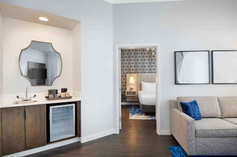 Courtyard by Marriott Atlanta Downtown - image 8