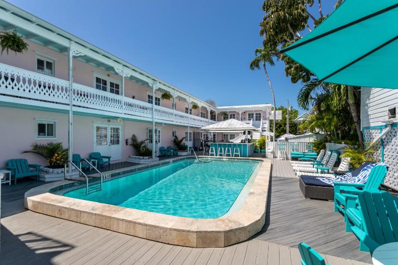 The Palms Hotel - image 44