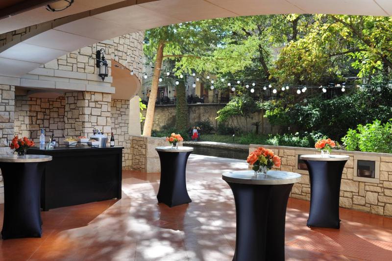 Courtyard by Marriott San Antonio Riverwalk - image 20