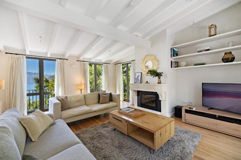 Matau Crest - Luxury Retreat - image 16