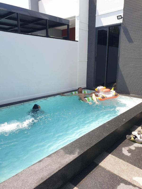 Villa Town Pool - image 8
