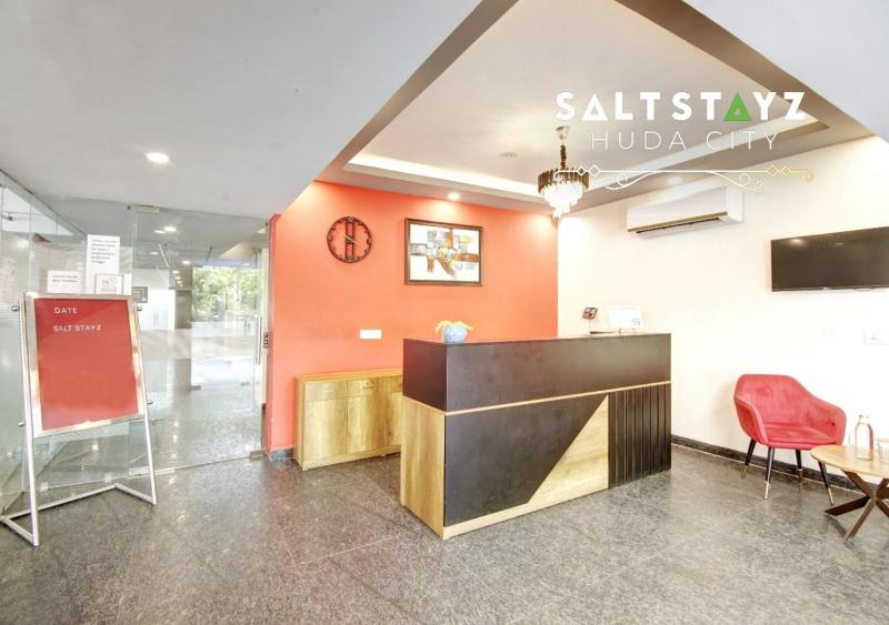 Saltstayz Select - Near Millennium City Centre - image 14