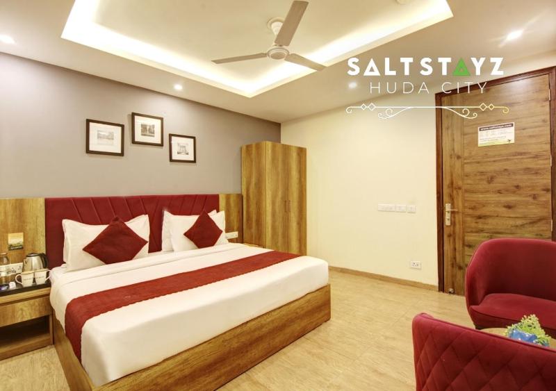 Saltstayz Select - Near Millennium City Centre - image 24