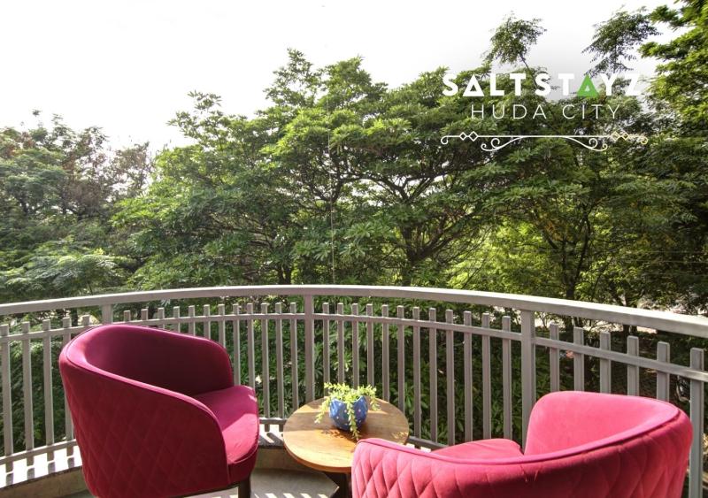 Saltstayz Select - Near Millennium City Centre - image 33