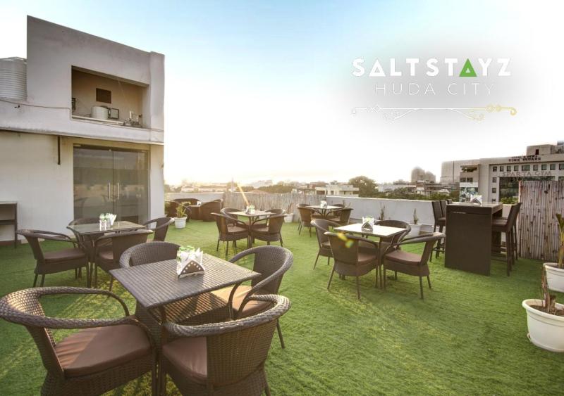 Saltstayz Select - Near Millennium City Centre - image 43