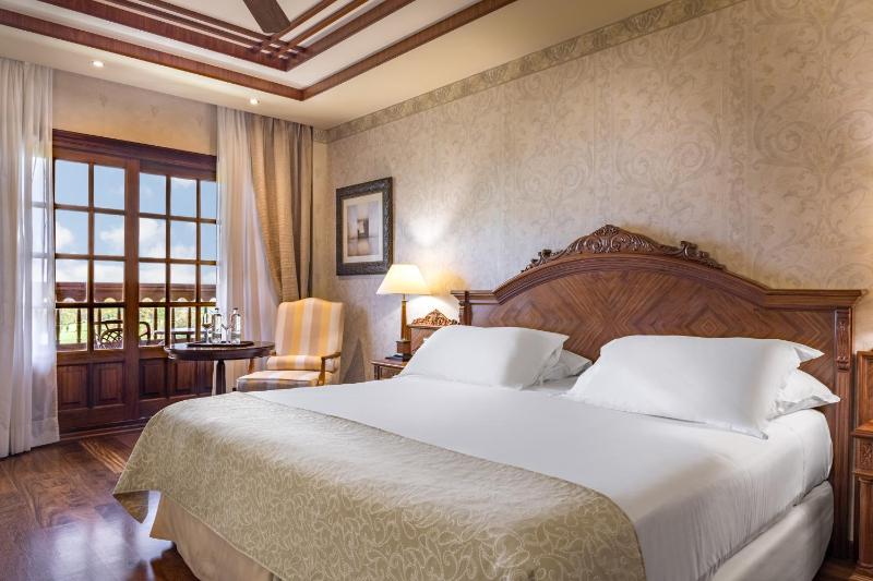 Suite image 4
