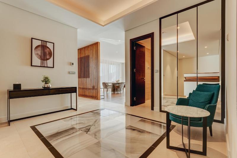 Portonovi Sea View Suite image 3