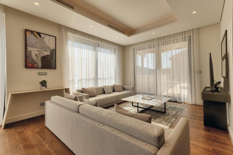 Portonovi Sea View Suite image 2