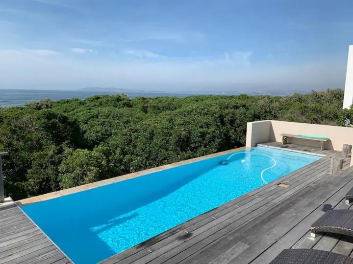 Home by the Sea - image 12