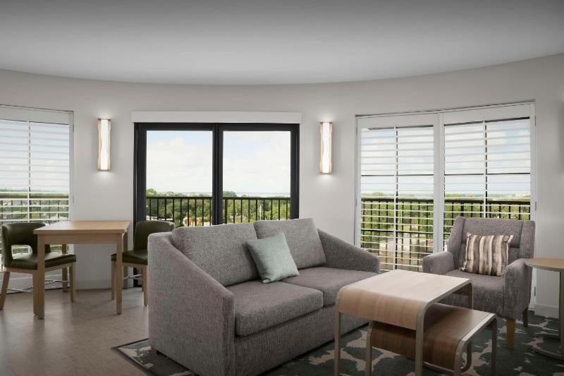 Two-Bedroom King Suite image 1