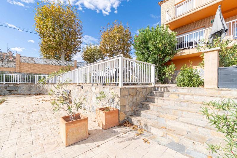 Jouvacations Villa Freser 1 con piscina comunitari - image 17