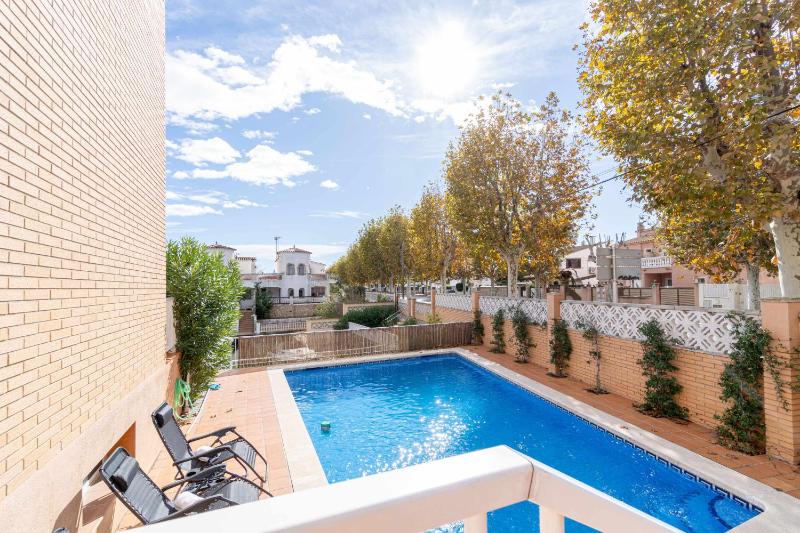 Jouvacations Villa Freser 1 con piscina comunitari - image 36